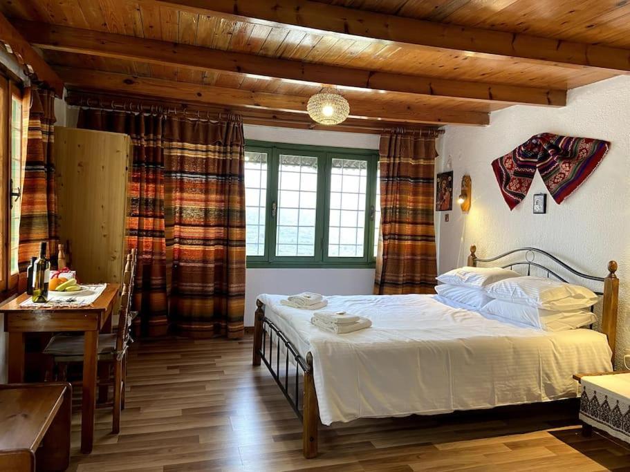 Villa Kamari- Stunning Views Κριτσά Εξωτερικό φωτογραφία